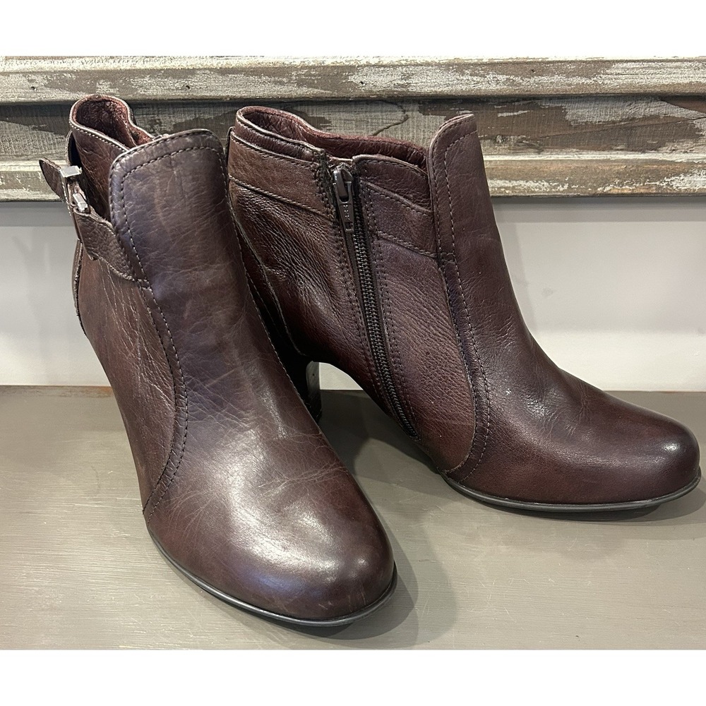 Nurture Women's Brown Leather Heeled Ankle Boots Hunter Side Zip‎ Size US 9.5 M